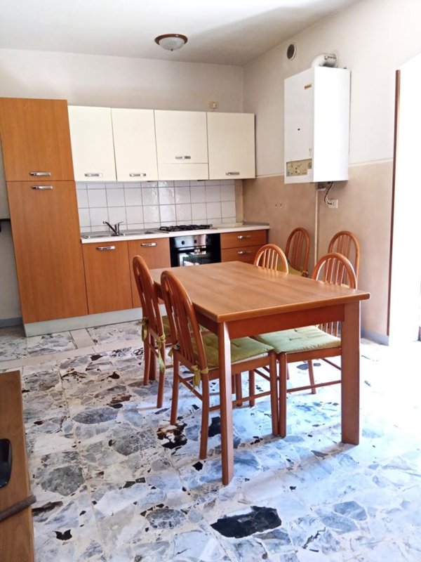 appartamento in vendita a Vestone in zona Nozza