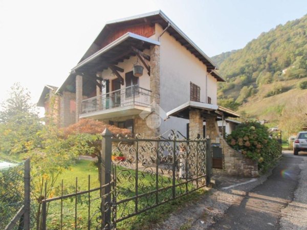 casa indipendente in vendita a Vestone in zona Mocenigo / Capparola
