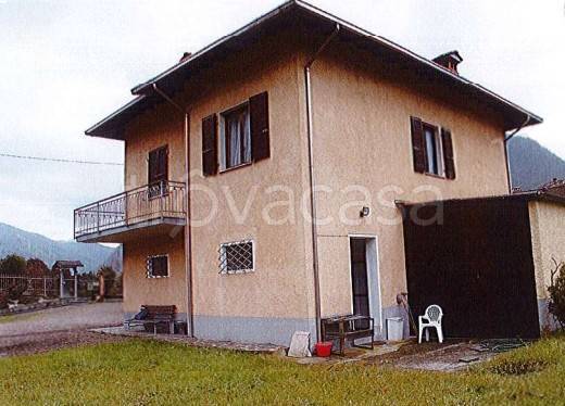 casa indipendente in vendita a Vestone