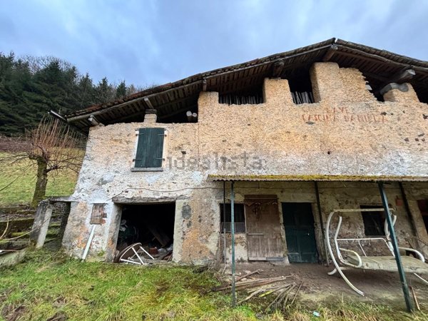 casale in vendita a Vestone