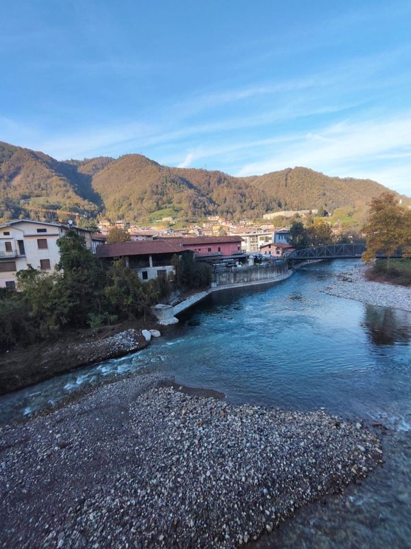 appartamento in vendita a Vestone in zona Nozza