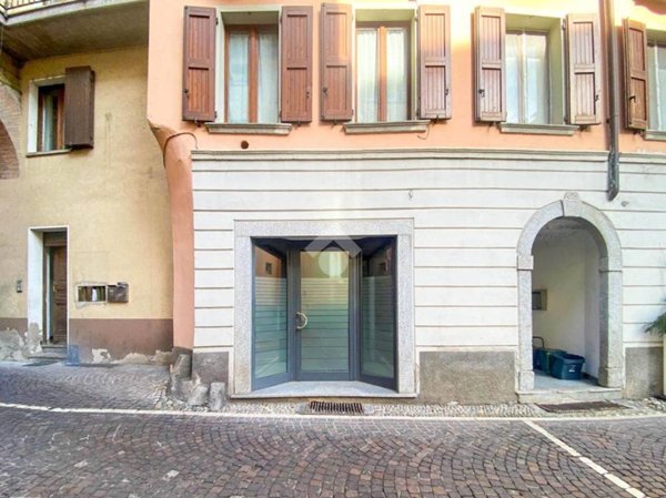 ufficio in vendita a Vestone in zona Nozza