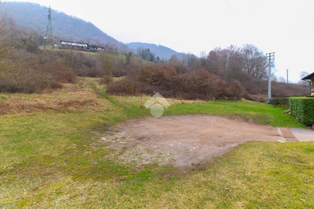 villa in vendita a Vestone