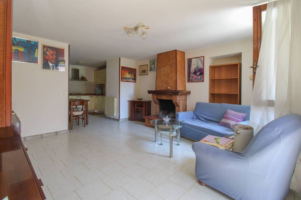 casa indipendente in vendita a Vestone