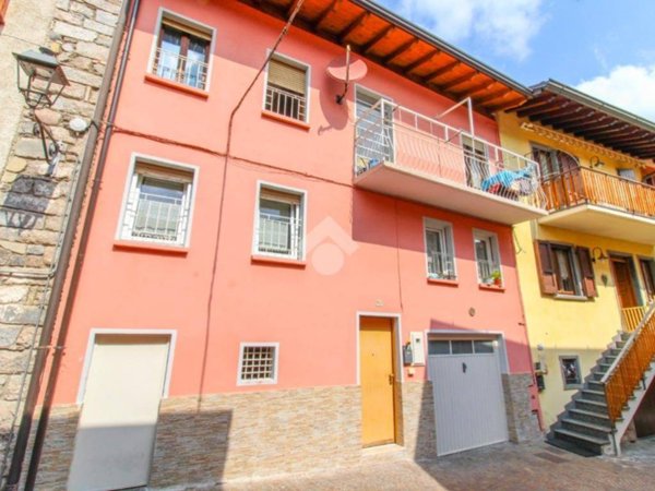 casa indipendente in vendita a Vestone