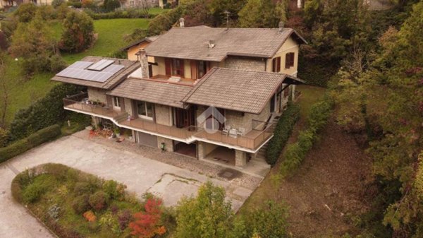 casa indipendente in vendita a Vestone
