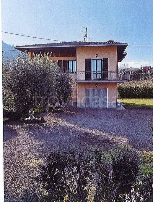 casa indipendente in vendita a Vestone