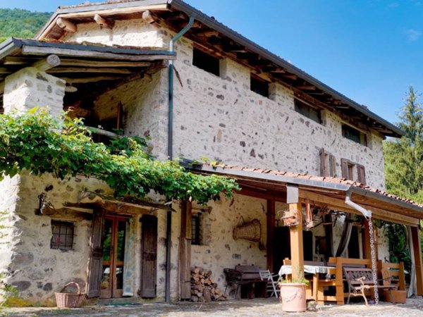 casa indipendente in vendita a Vestone in zona Mocenigo / Capparola