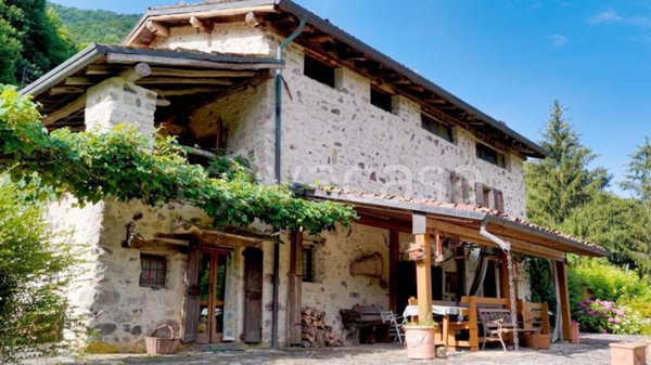casa indipendente in vendita a Vestone