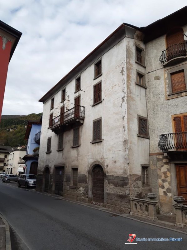 casa indipendente in vendita a Vezza d'Oglio
