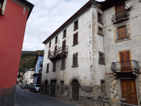 casa indipendente in vendita a Vezza d'Oglio