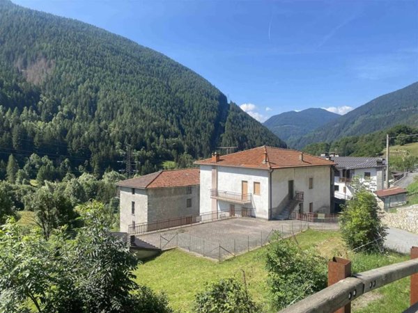 appartamento in vendita a Vezza d'Oglio in zona Davena