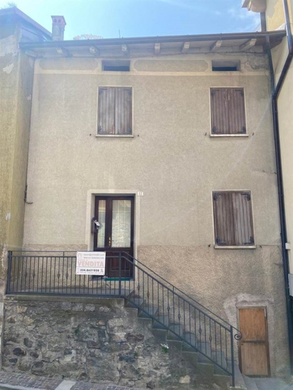 casa indipendente in vendita a Vezza d'Oglio