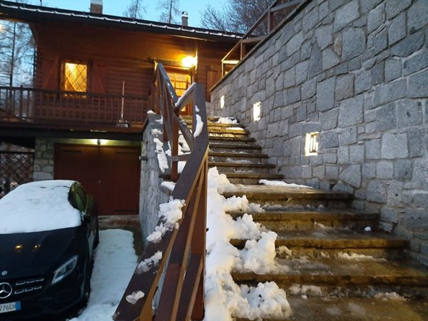 casa indipendente in vendita a Vezza d'Oglio