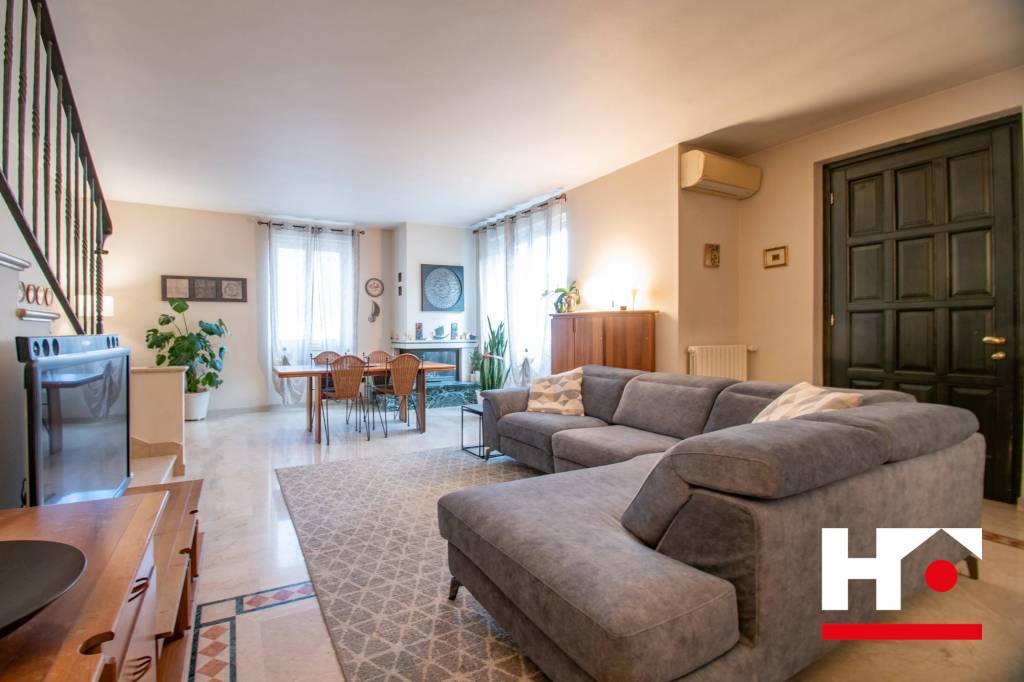 casa indipendente in vendita a Villa Carcina in zona Villa