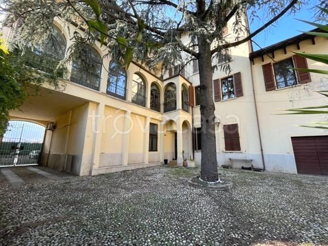 casa indipendente in vendita a Villa Carcina