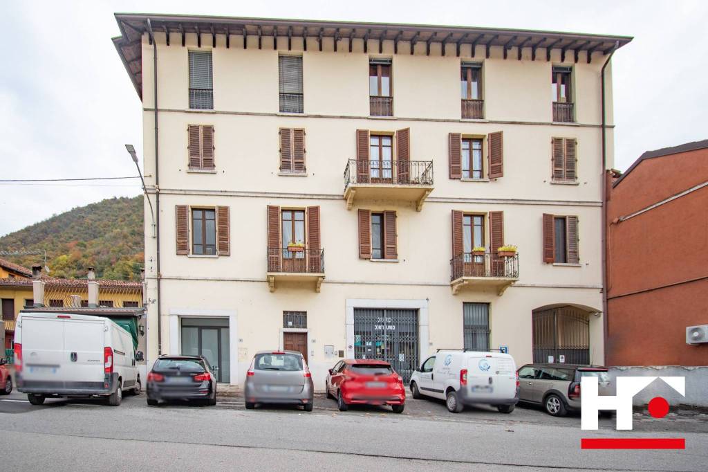 casa indipendente in vendita a Villa Carcina in zona Carcina