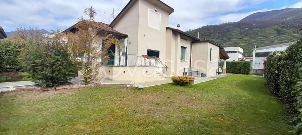 casa indipendente in vendita a Villa Carcina in zona Villa