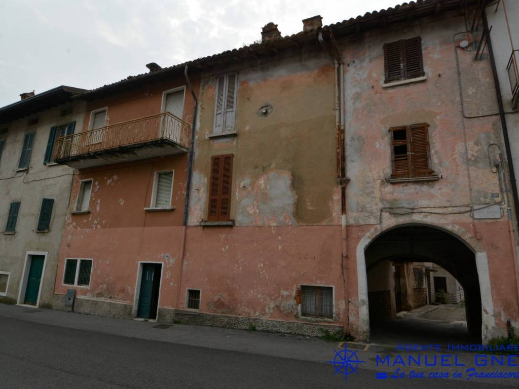 casa indipendente in vendita a Villa Carcina