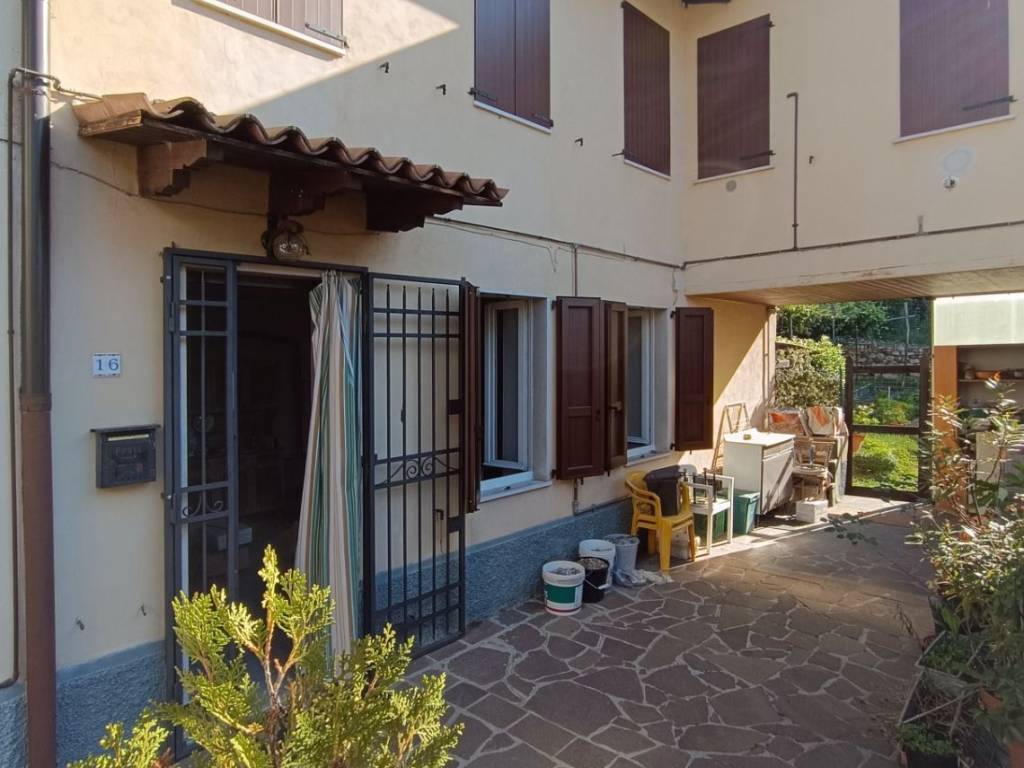 casa indipendente in vendita a Villa Carcina