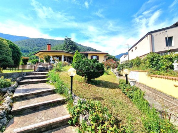 casa indipendente in vendita a Villa Carcina in zona Villa