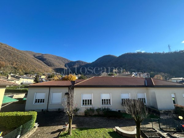 casa indipendente in vendita a Villa Carcina in zona Carcina