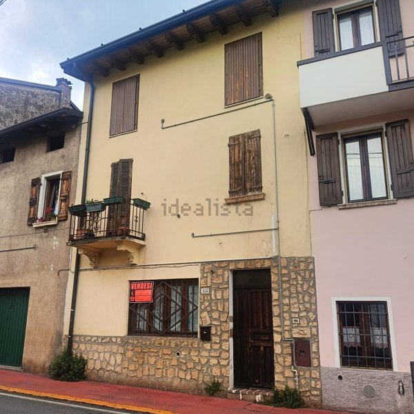 casa indipendente in vendita a Villa Carcina