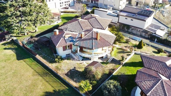 casa indipendente in vendita a Villa Carcina in zona Villa