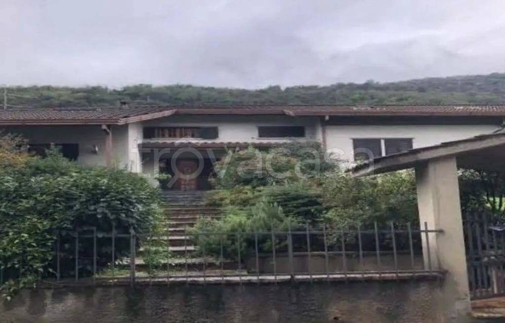 casa indipendente in vendita a Villa Carcina in zona Carcina