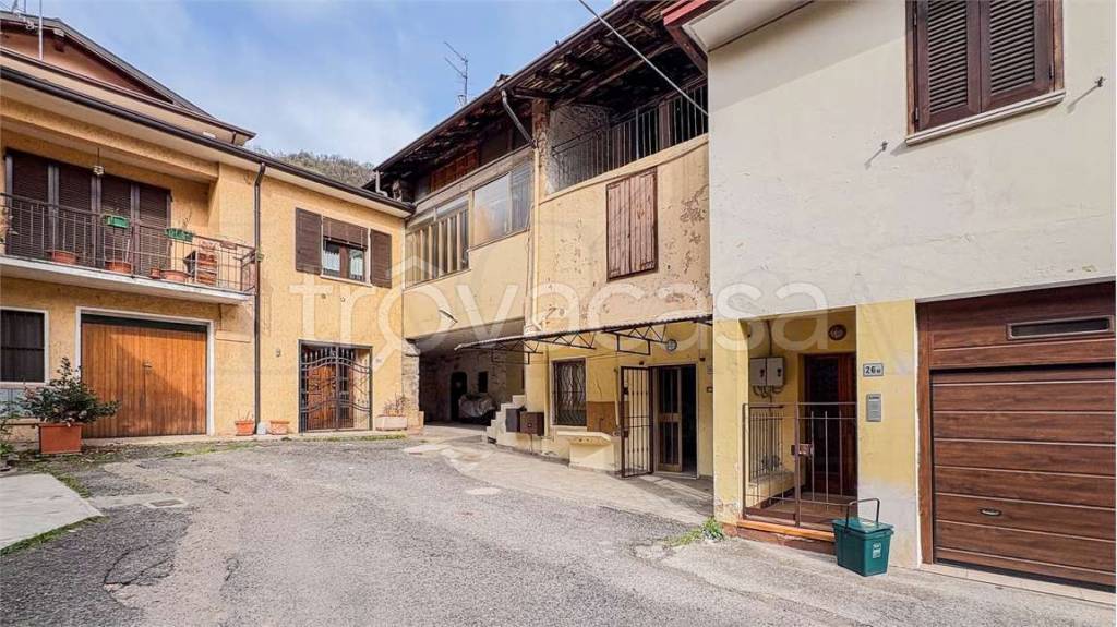casa indipendente in vendita a Villa Carcina in zona Carcina