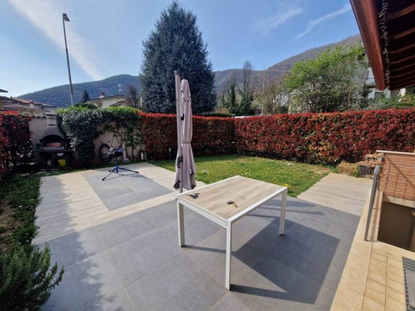 casa indipendente in vendita a Villa Carcina