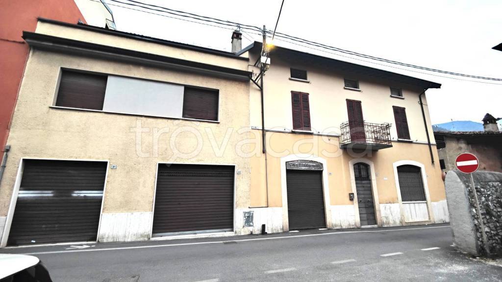 casa indipendente in vendita a Villa Carcina in zona Carcina