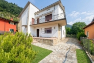 appartamento in vendita a Villa Carcina in zona Cogozzo
