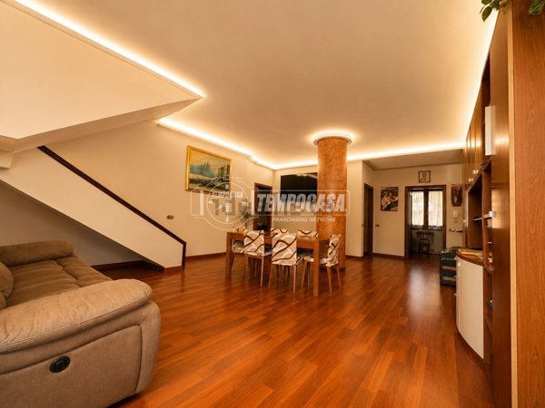casa indipendente in vendita a Villa Carcina in zona Cogozzo