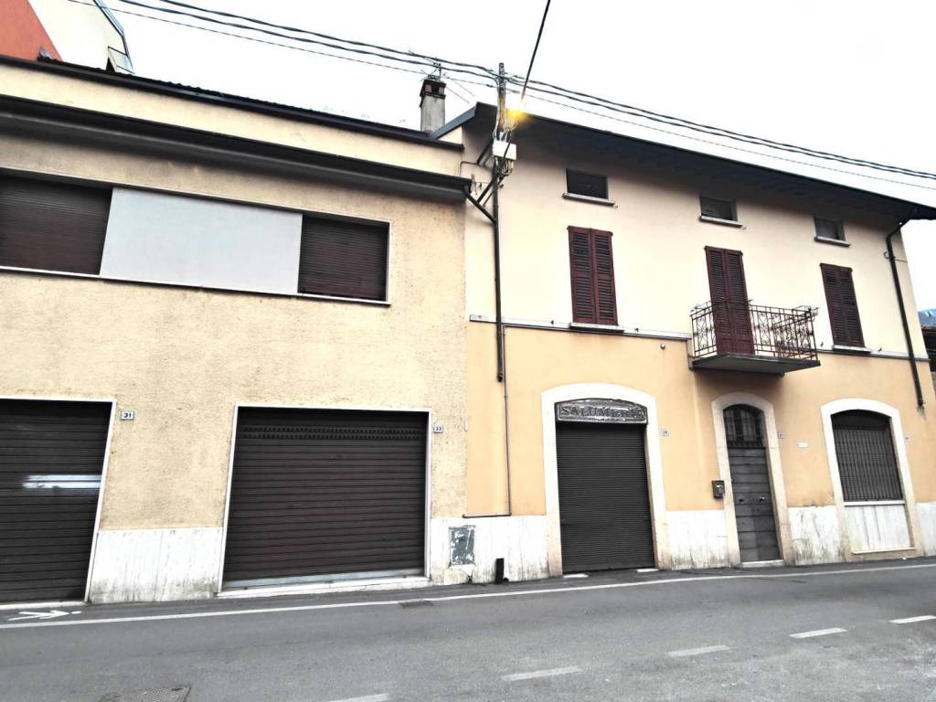 casa indipendente in vendita a Villa Carcina in zona Villa