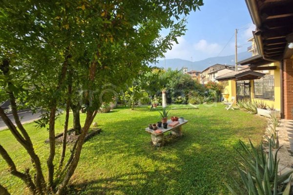 casa indipendente in vendita a Villa Carcina in zona Villa