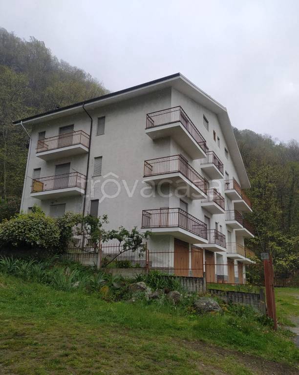 appartamento in vendita a Chialamberto in zona Prati della Via
