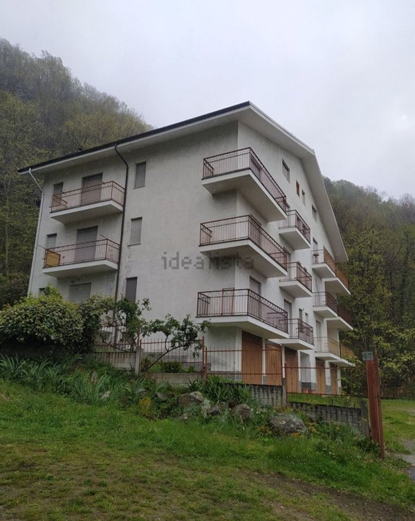 appartamento in vendita a Chialamberto