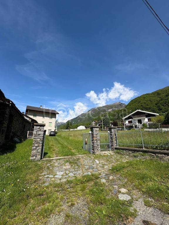 appartamento in vendita a Chialamberto in zona Prati della Via