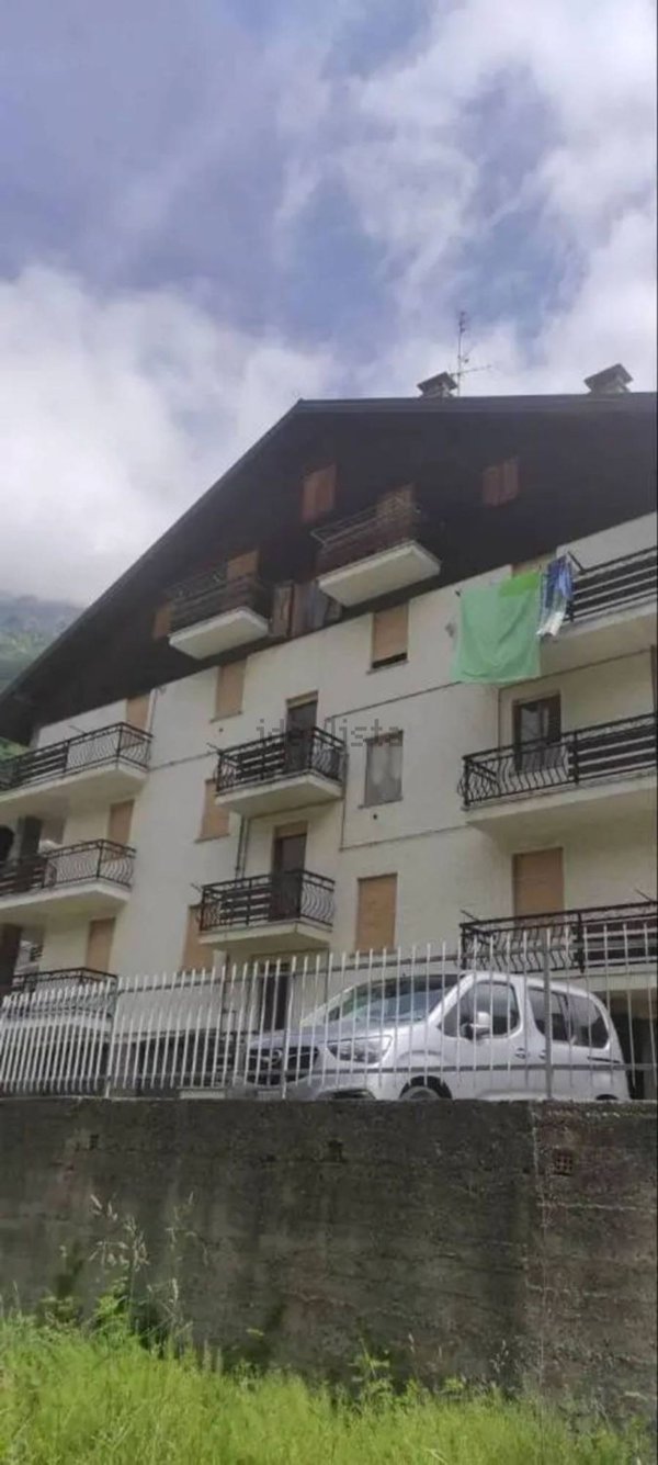 appartamento in vendita a Chialamberto