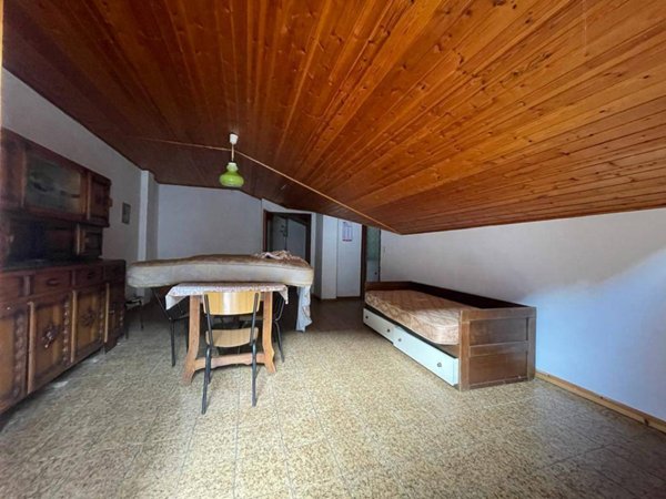 appartamento in vendita a Chialamberto in zona Breno