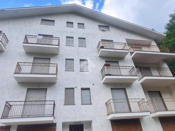 appartamento in vendita a Chialamberto in zona Breno