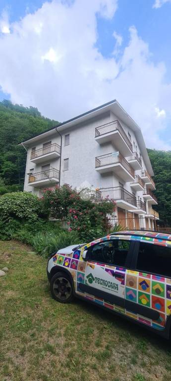 appartamento in vendita a Chialamberto in zona Breno