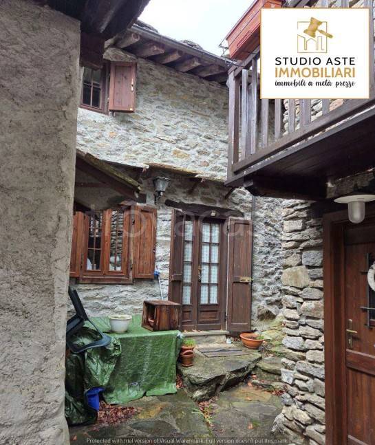 appartamento in vendita a Chialamberto in zona Vonzo