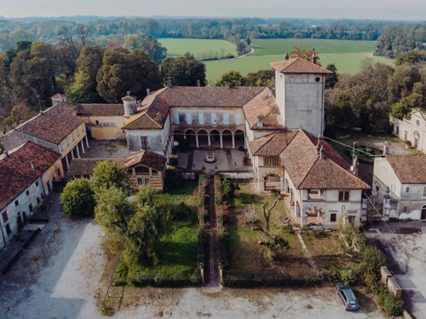 casa indipendente in vendita a Villachiara in zona Villagana