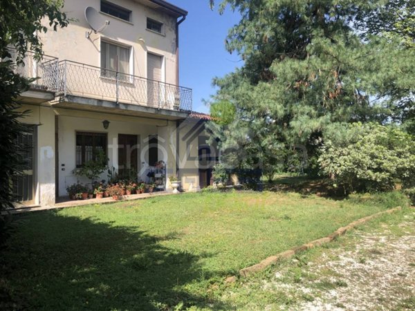 appartamento in vendita a Villachiara