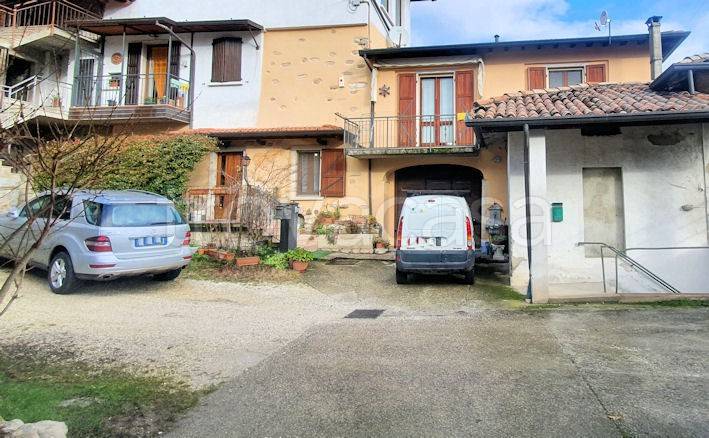 casa indipendente in vendita a Villanuova sul Clisi