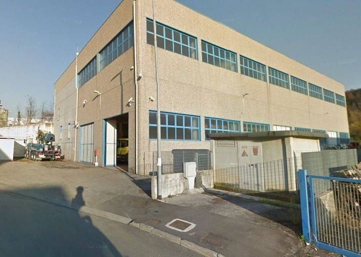 locale commerciale in vendita a Villanuova sul Clisi