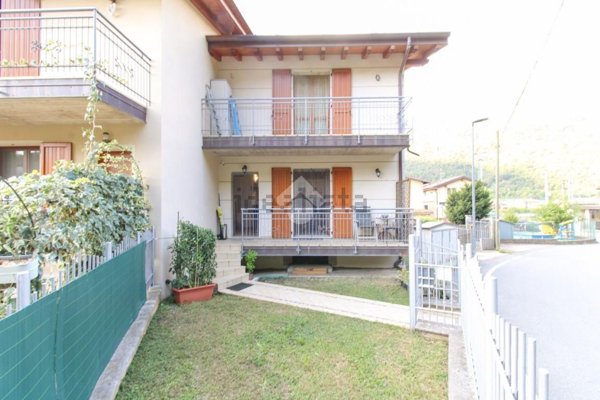 casa indipendente in vendita a Villanuova sul Clisi