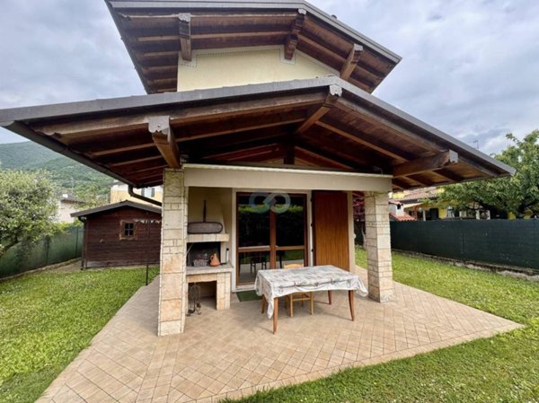 casa indipendente in vendita a Villanuova sul Clisi